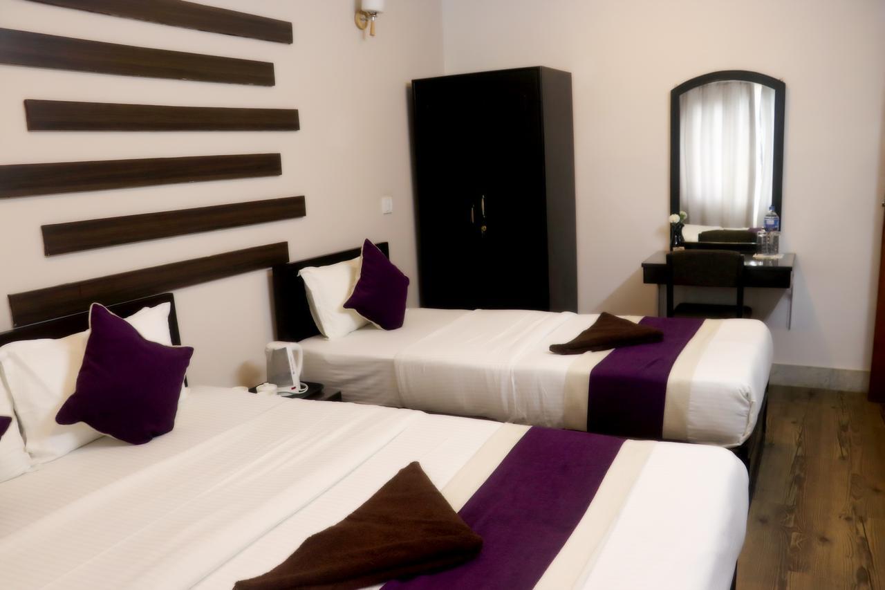 Ausfinn Hotel Metro Inn Katmandou Extérieur photo
