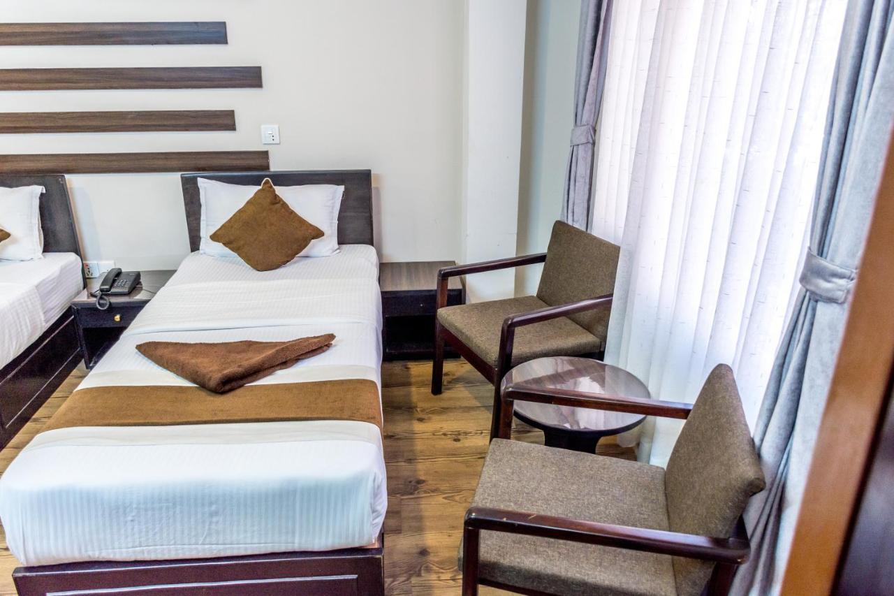 Ausfinn Hotel Metro Inn Katmandou Extérieur photo